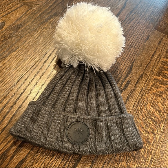 Beanie - Picture 4 of 7